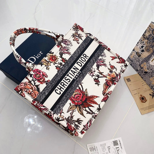 Chique e refinado: bolsa de couro leve de luxo