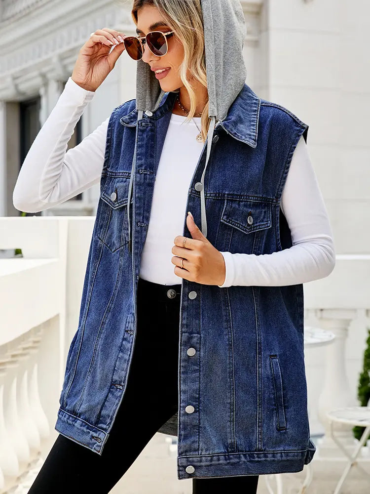 Colete de Denim com Capuz Clássico