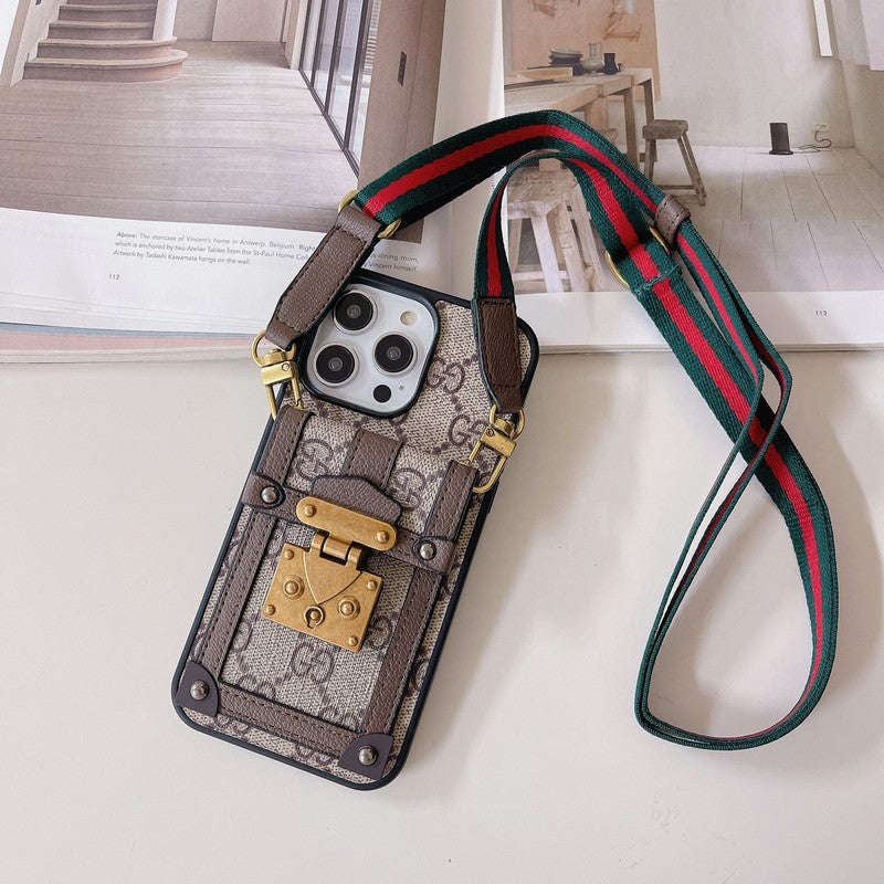 Lou GG Card Chain Chain Case para iPhone