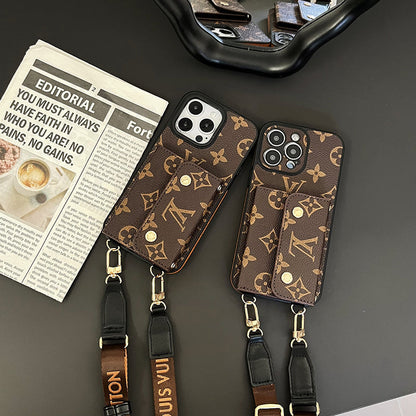 Lou Chain Chain Chain Brown iPhone Case