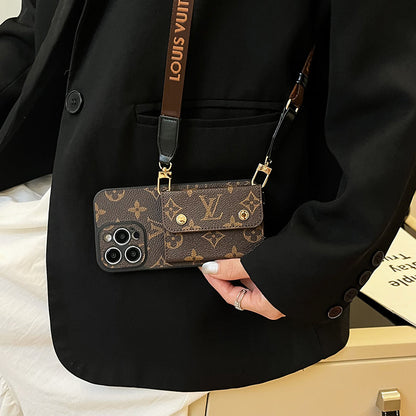 Lou Chain Chain Chain Brown iPhone Case