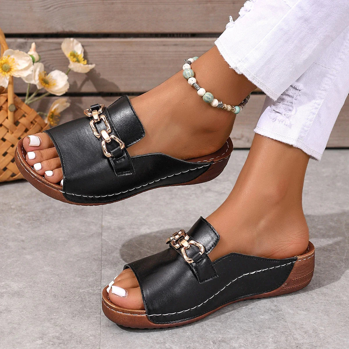 Cervina Chain Slides
