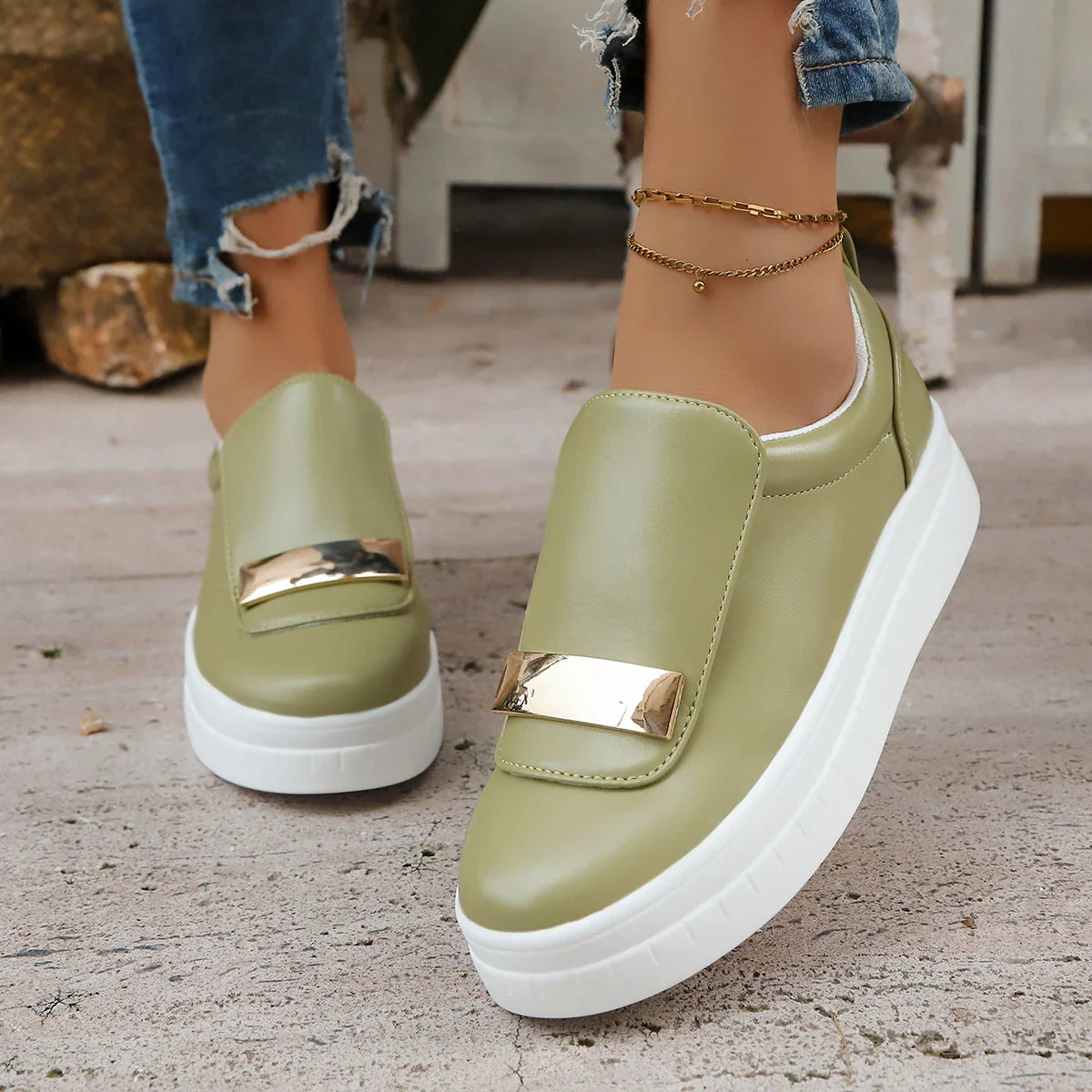 Celina Rise Platforms